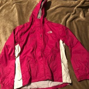 The North Face women’s wind breaker jacket